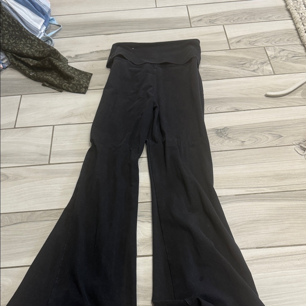 Aerie Black Relaxed Fit Pants